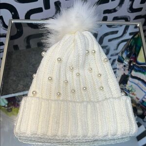 Elegant White Knit Beanie with Faux Fur Pom